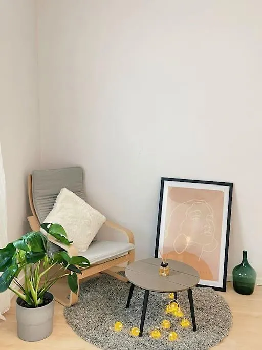 Deak Charming Apa With Balcony Apartment Budapest