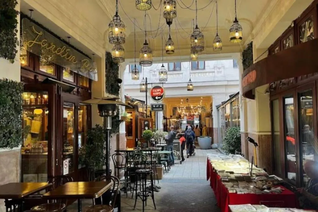 Deak Charming Apa With Balcony Apartment Budapest Hungary